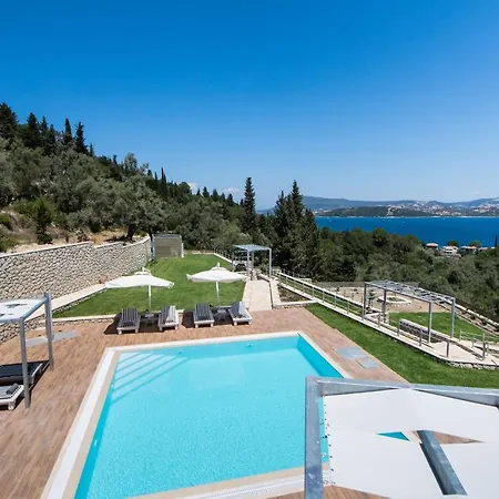 Aspasia's Mansion فيلة ليغيا