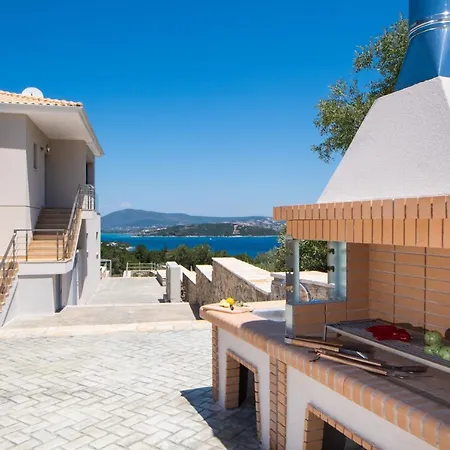 Aspasia's Mansion ليغيا