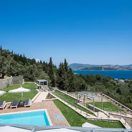 فيلة Aspasia's Mansion *