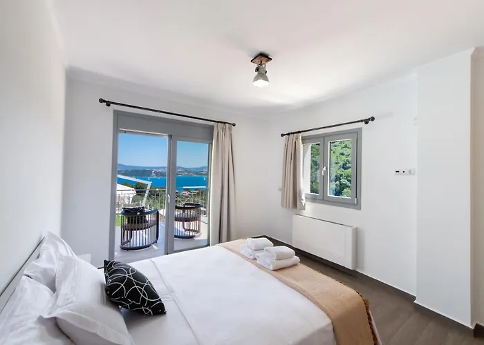 Aspasia's Mansion Lygia (Lefkada)