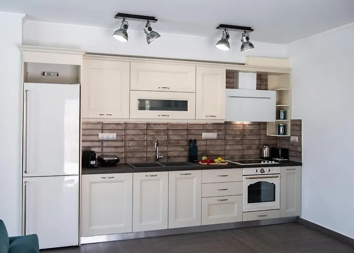 Aspasia's Mansion * Lygia (Lefkada)